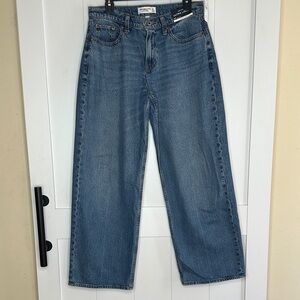 Abercrombie & Fitch Curve Love Ultra Loose Denim Jeans Size 27